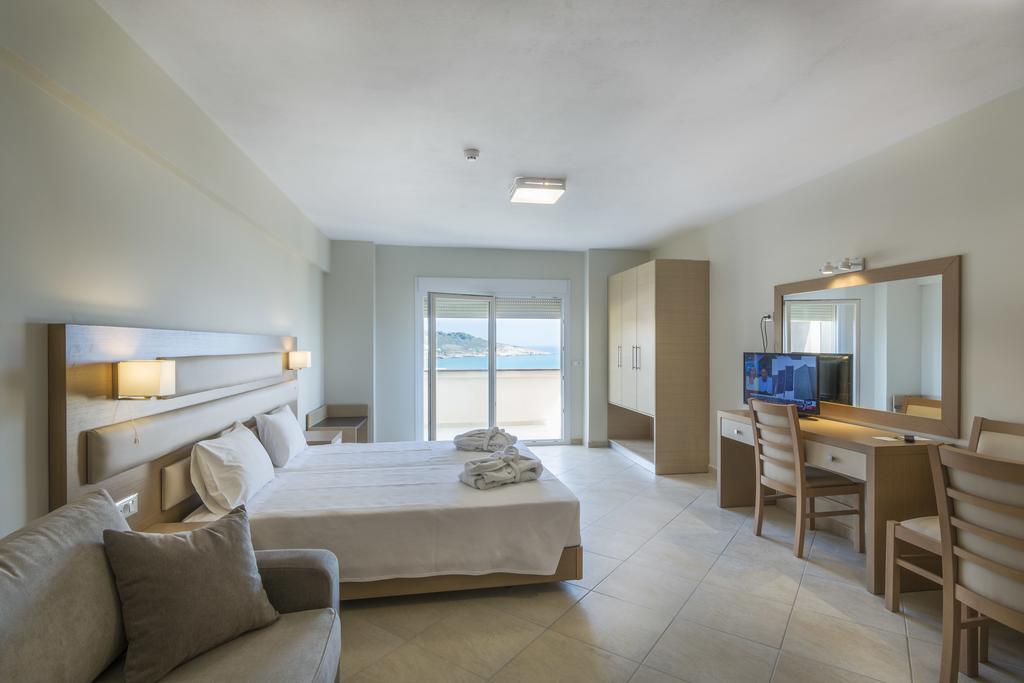 Sea View Resorts & Spa Karfas Luaran gambar